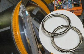 运载火箭大型燃料箱泛塞封弹簧