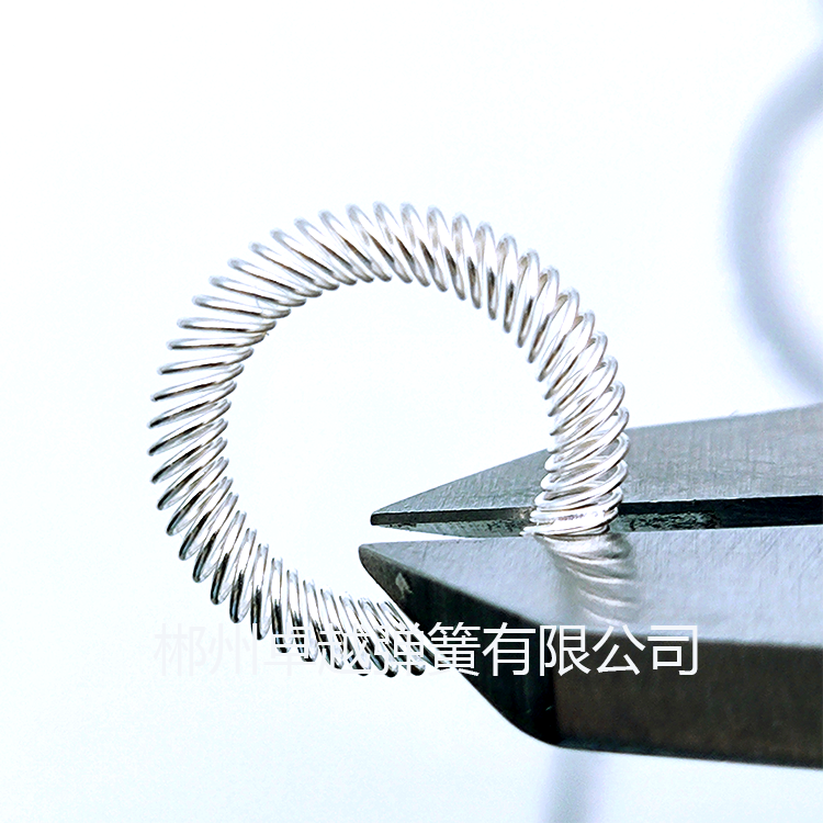 导电弹簧 如何选择适合的新能源大电流触指导电弹簧